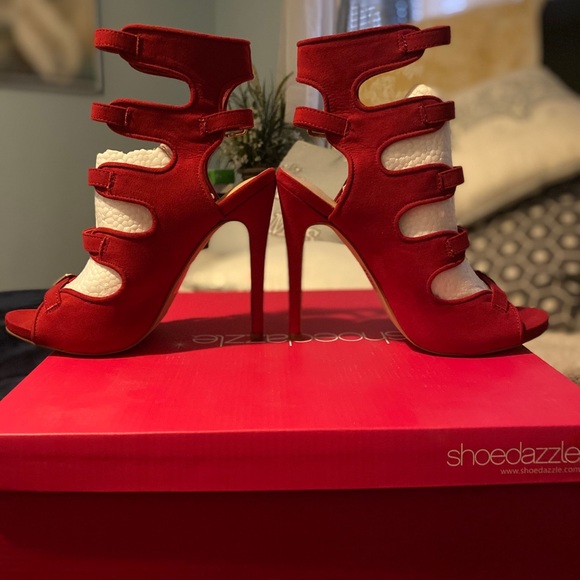 Rosselyn Red Heeled Sandal - Picture 7 of 11